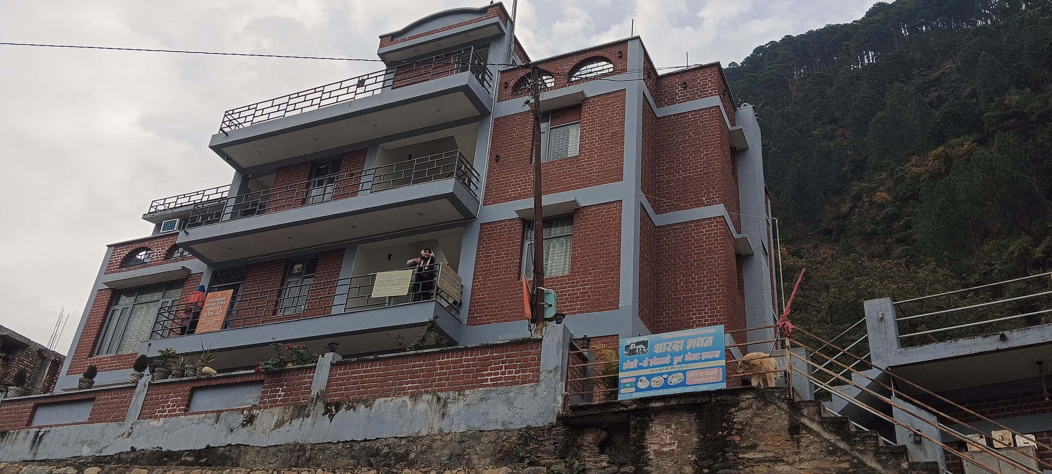 Best view of Sharda Homestay hotel room, amenities, and facilities