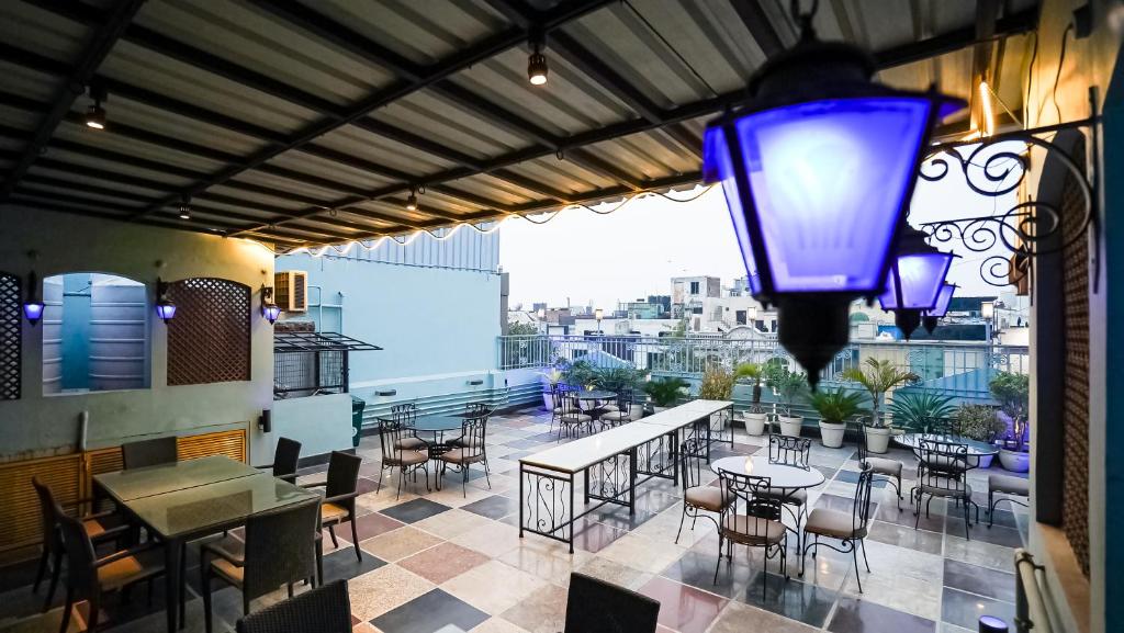 Best view of Hotel Pooja Palace hotel room, amenities, and facilities