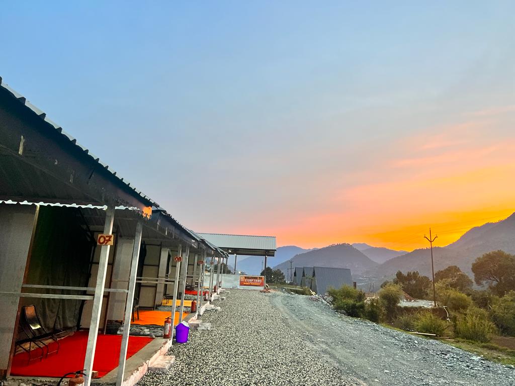 Best view of Hotel Sunrise hotel room, amenities, and facilities