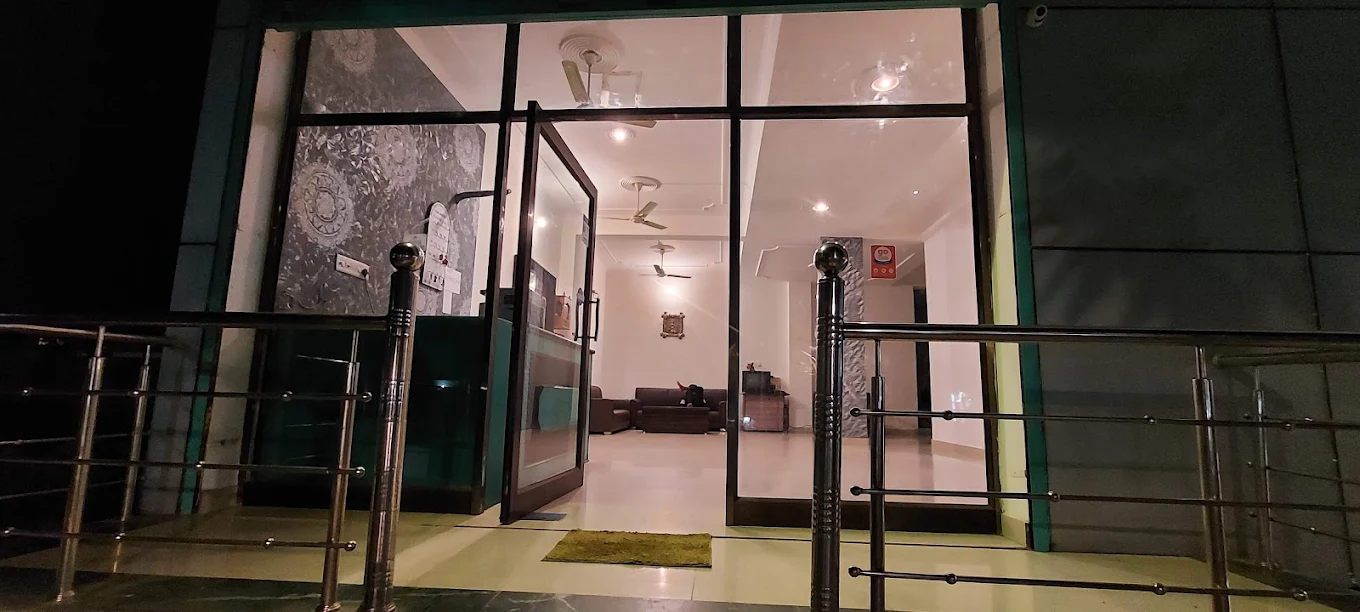 Best view of Hotel Green View hotel room, amenities, and facilities