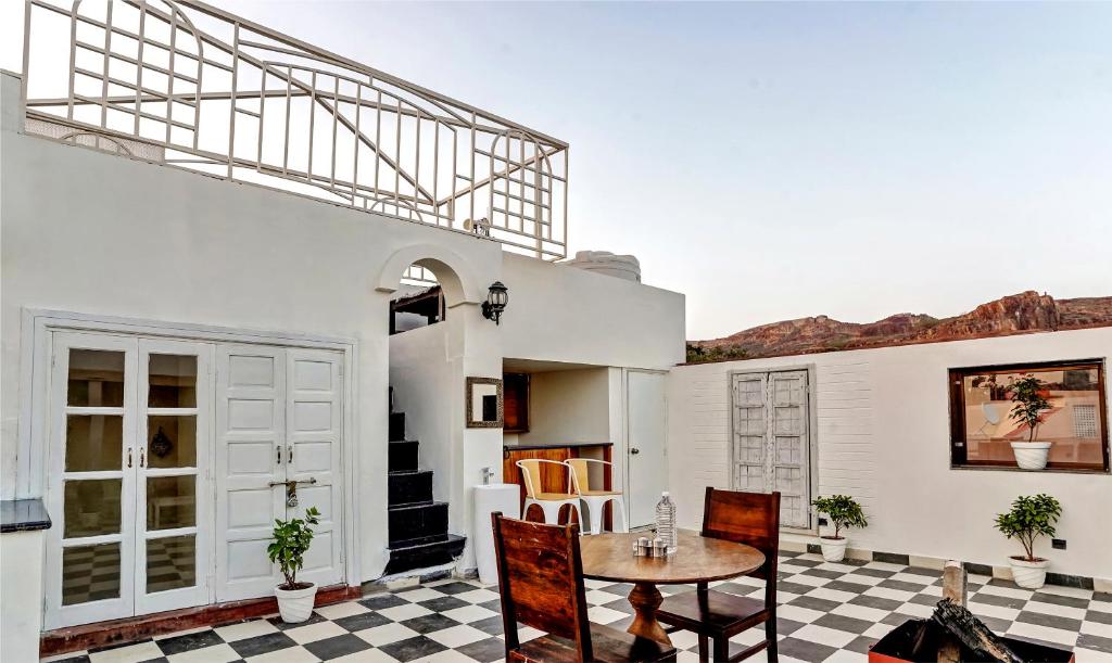 Thumbnail of Hotel Hinduja Fort Hotel