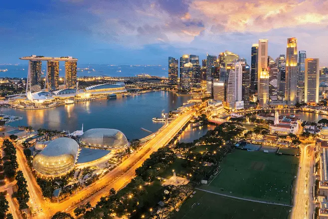 Singapore Marina Bay skyline included in international tour